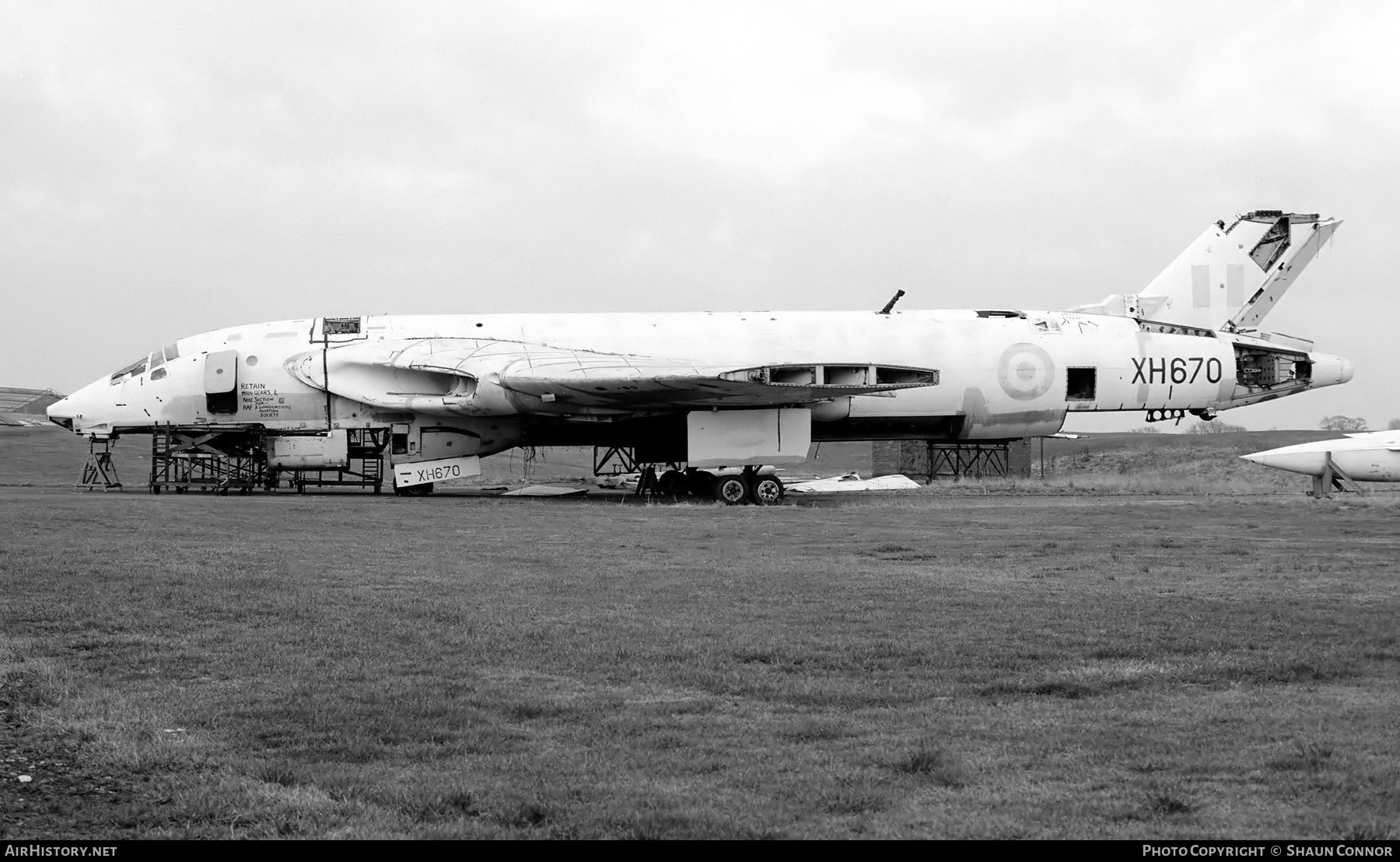 Aircraft Photo of XH670 | Handley Page HP-80 Victor B2 | UK - Air Force | AirHistory.net #403183