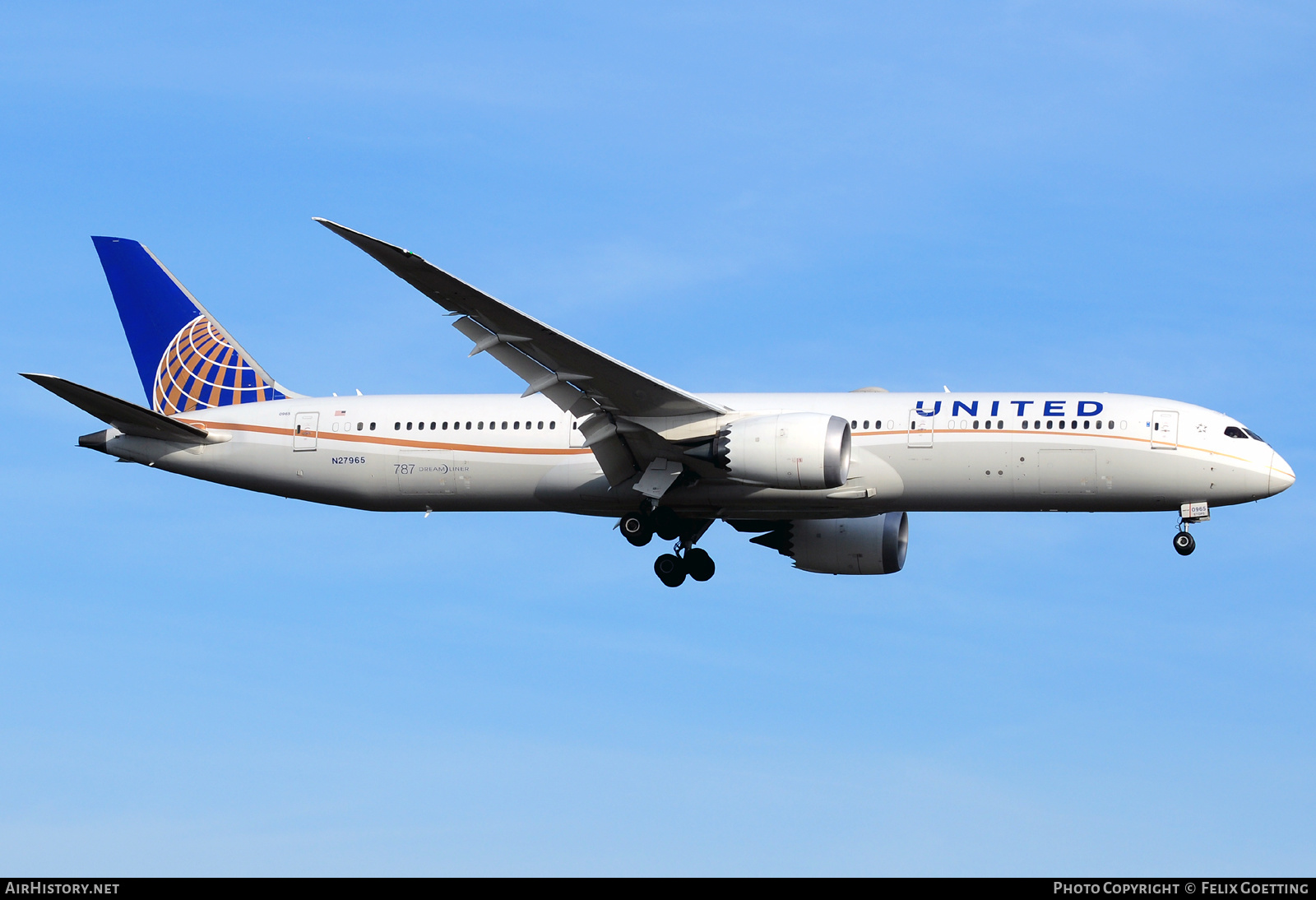 Aircraft Photo of N27965 | Boeing 787-9 Dreamliner | United Airlines | AirHistory.net #403197