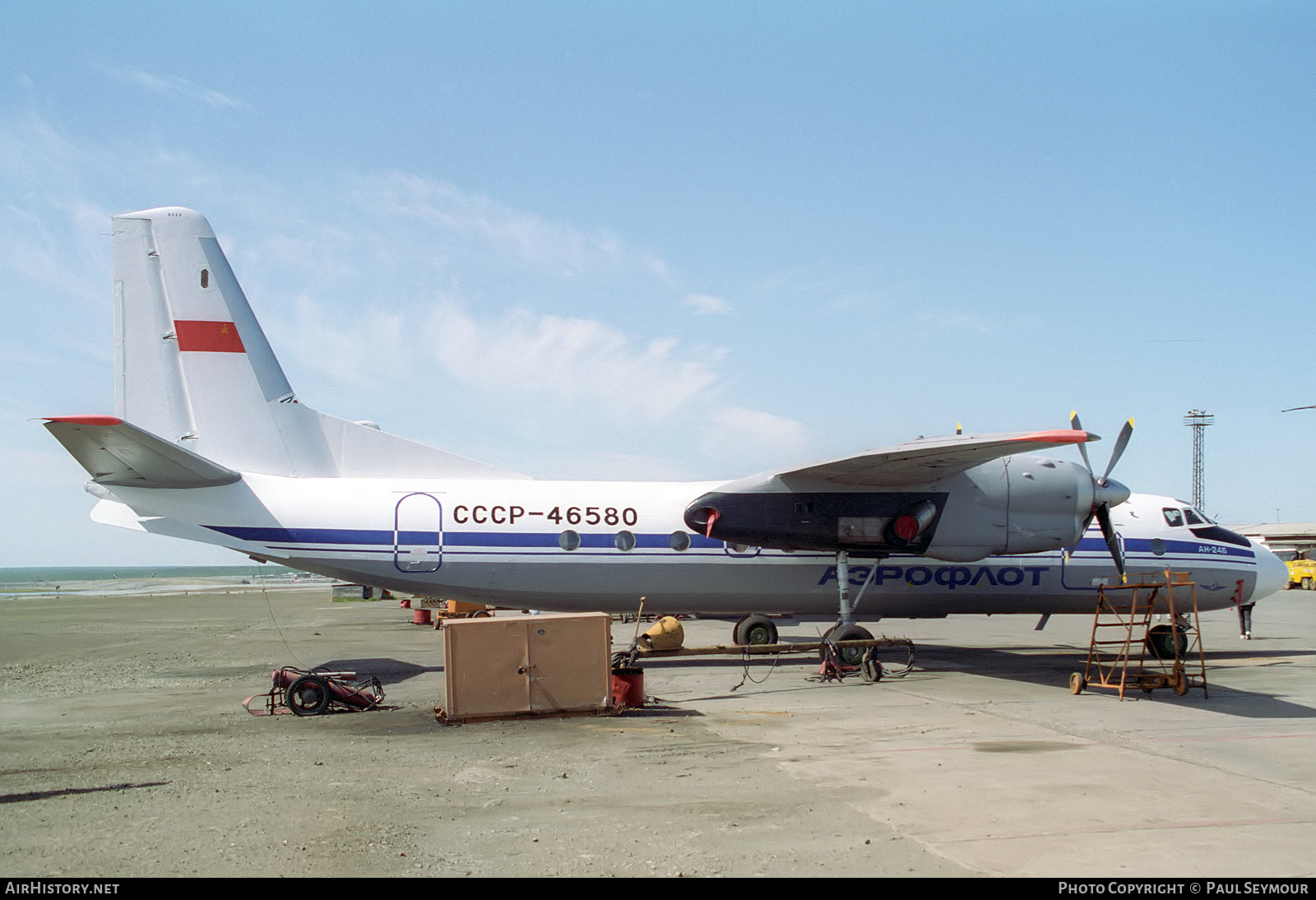Aircraft Photo of CCCP-46580 | Antonov An-24B | Aeroflot | AirHistory.net #403214