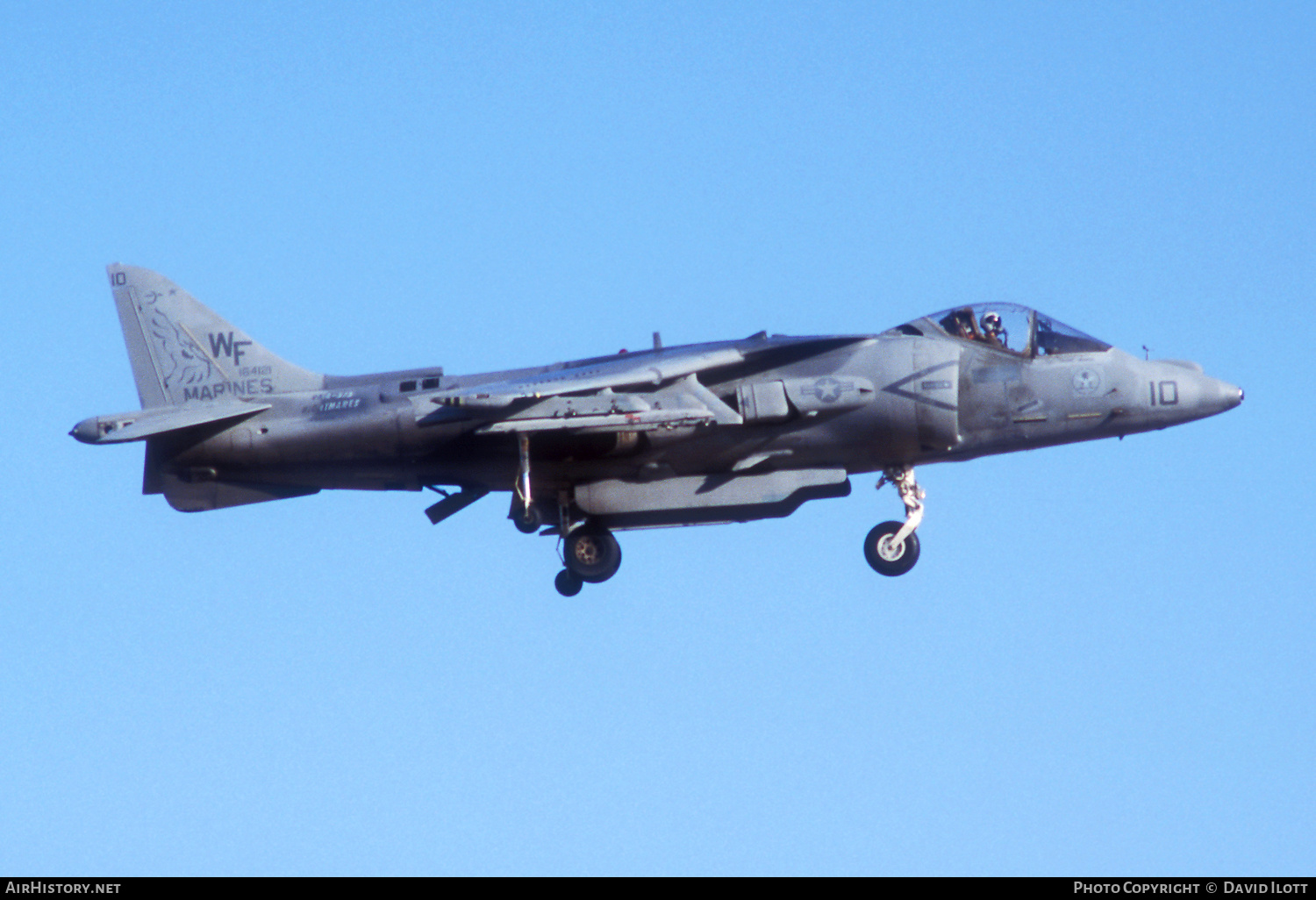 Aircraft Photo of 164121 | McDonnell Douglas AV-8B Harrier II | USA - Marines | AirHistory.net #403218
