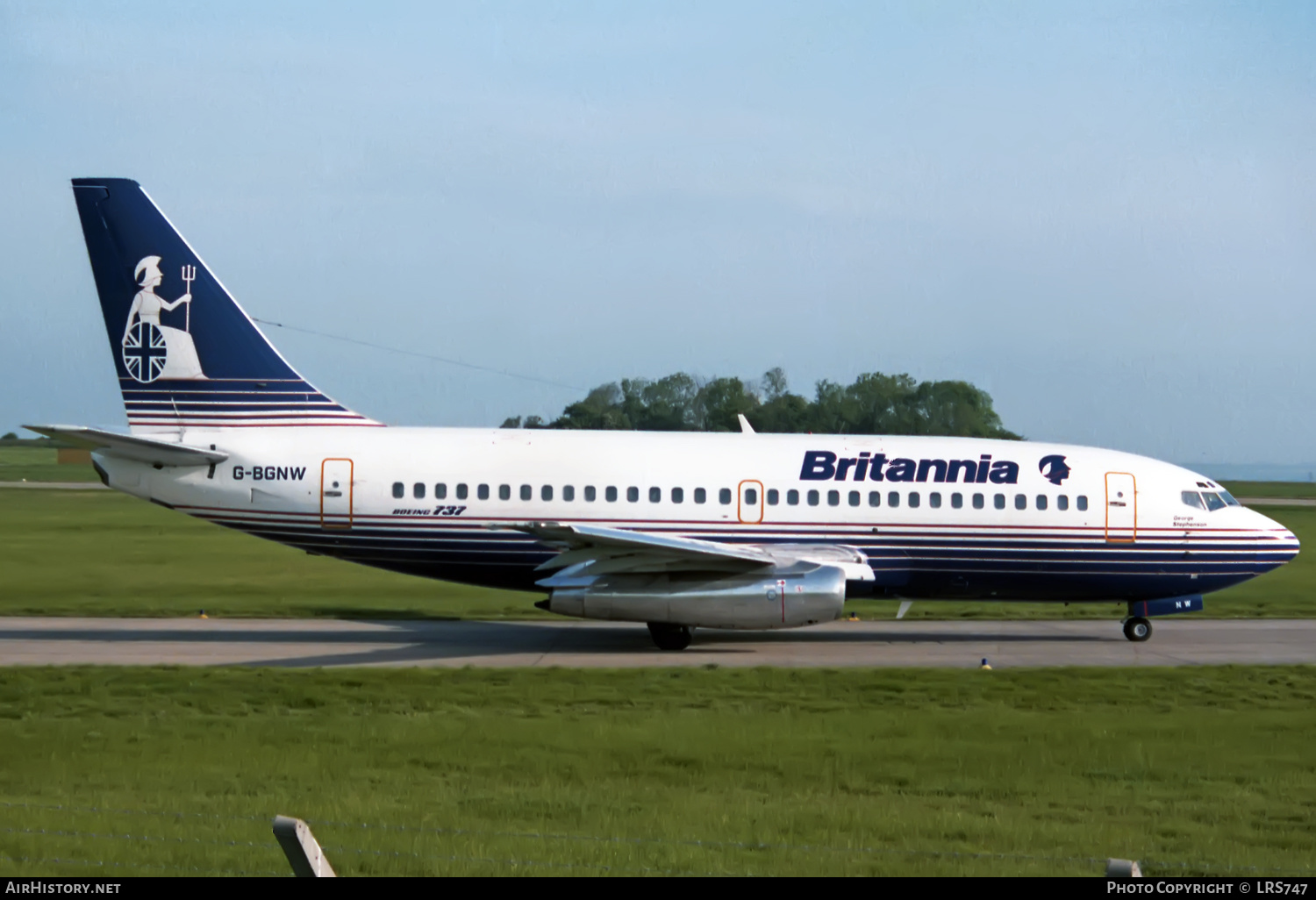 Aircraft Photo of G-BGNW | Boeing 737-219/Adv | Britannia Airways | AirHistory.net #403275