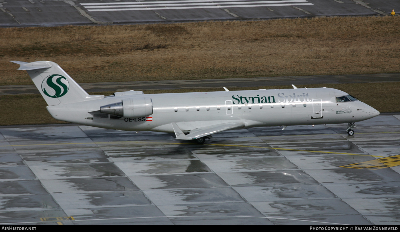 Aircraft Photo of OE-LSS | Bombardier CRJ-200LR (CL-600-2B19) | Styrian Spirit | AirHistory.net #403324