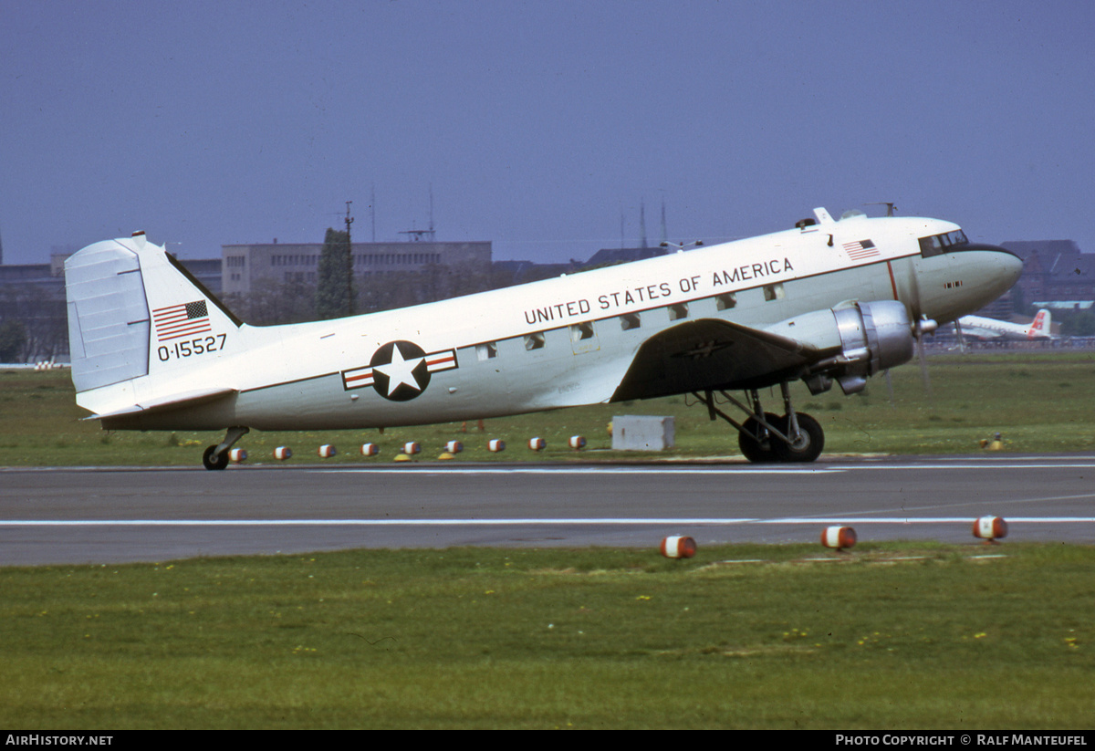 Aircraft Photo of 43-15527 / 0-15527 | Douglas VC-47A Skytrain | USA - Air Force | AirHistory.net #403338