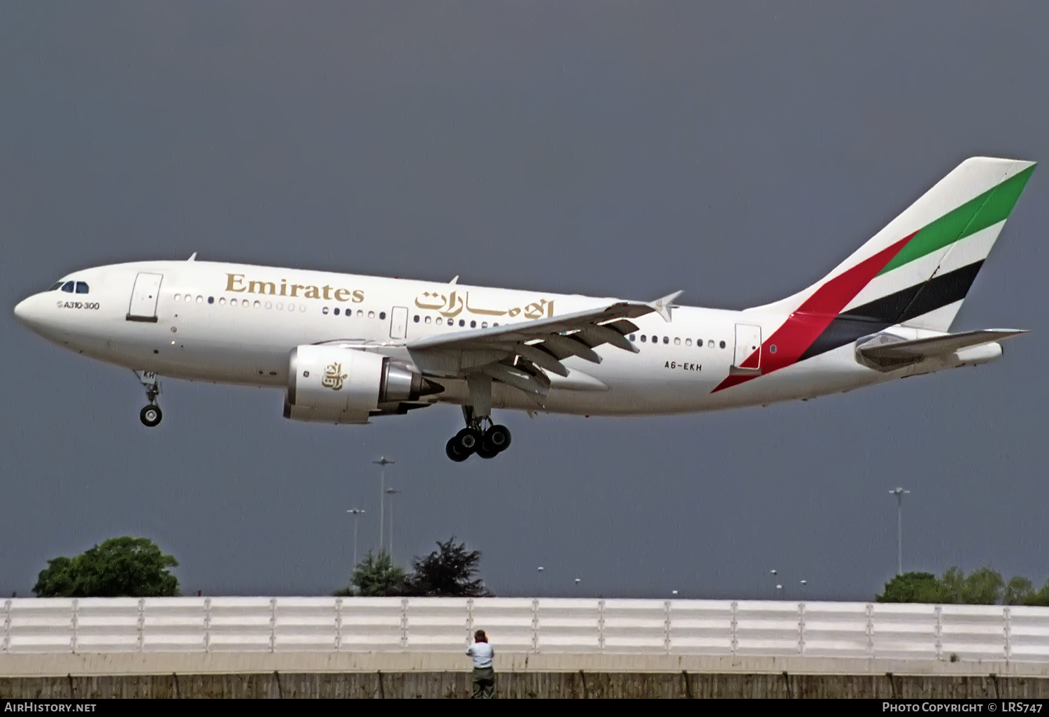 Aircraft Photo of A6-EKH | Airbus A310-308 | Emirates | AirHistory.net #403441