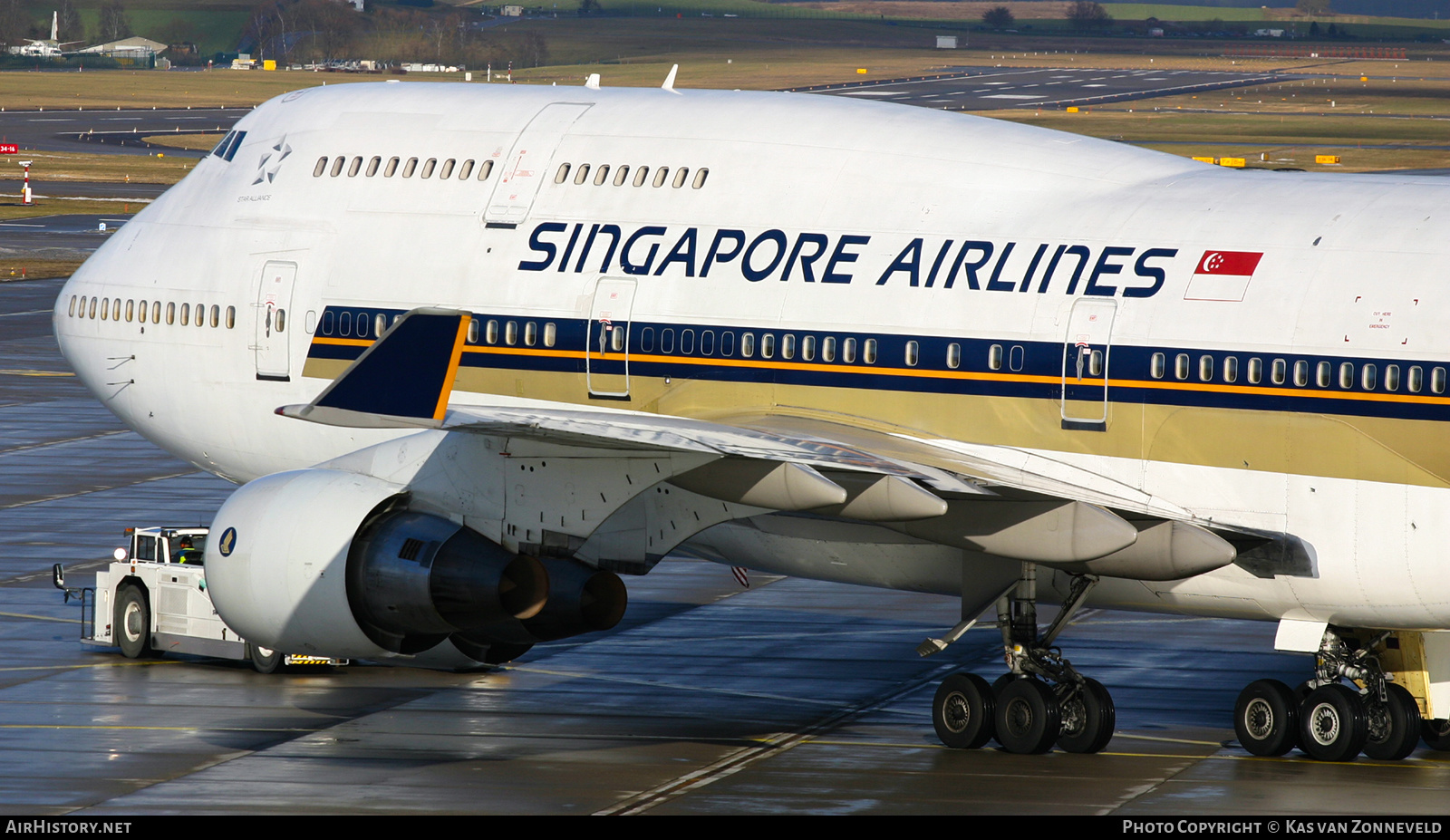 Aircraft Photo of 9V-SMV | Boeing 747-412 | Singapore Airlines | AirHistory.net #403474