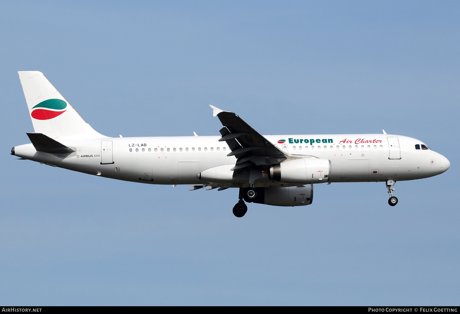 Aircraft Photo of LZ-LAB | Airbus A320-231 | European Air Charter | AirHistory.net #403551