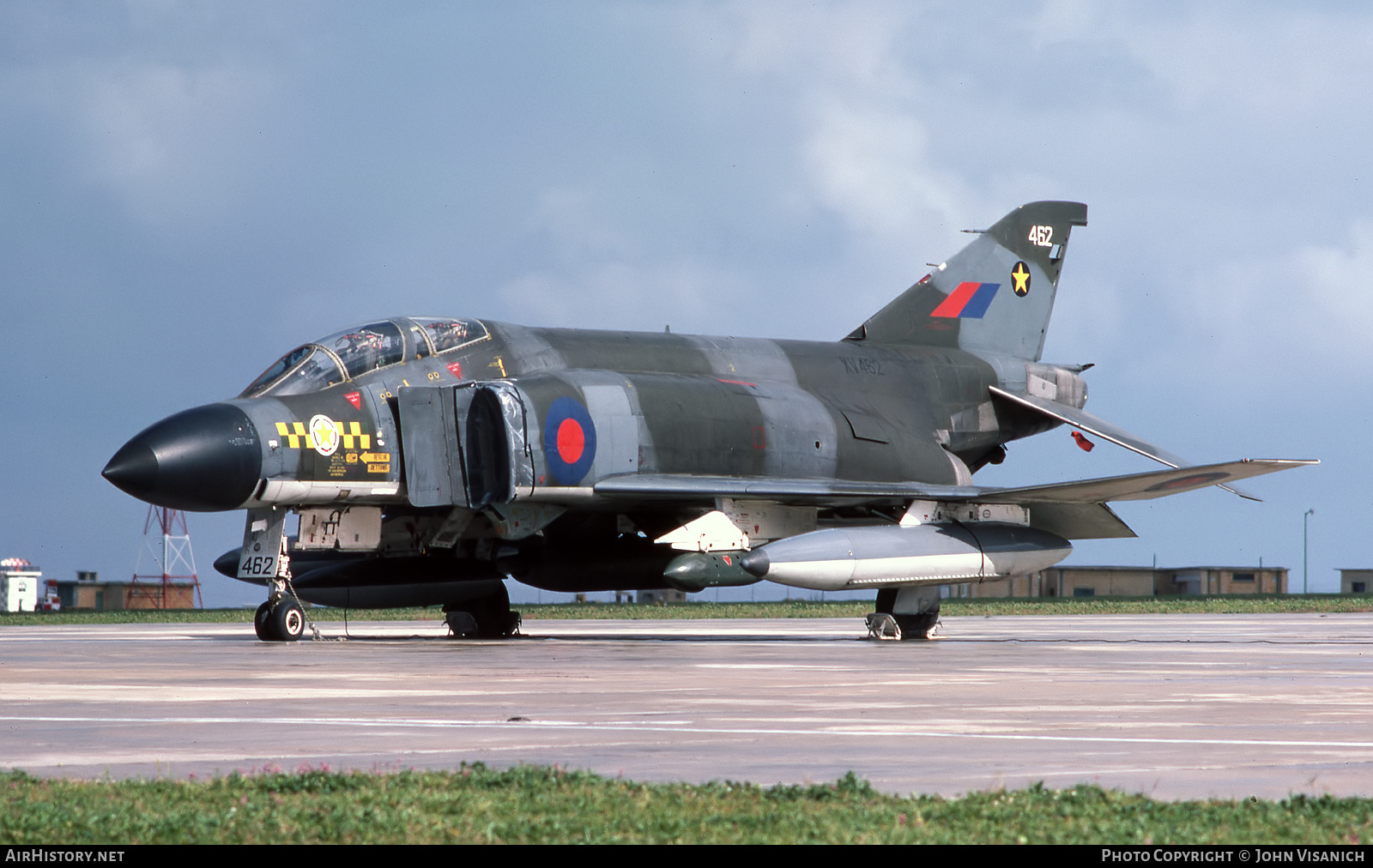 Aircraft Photo of XV462 | McDonnell Douglas F-4M Phantom FGR2 | UK - Air Force | AirHistory.net #403560