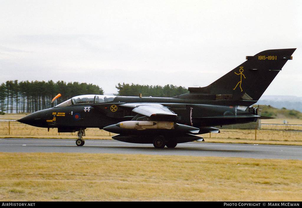 Aircraft Photo of ZA591 | Panavia Tornado GR1 | UK - Air Force | AirHistory.net #403564