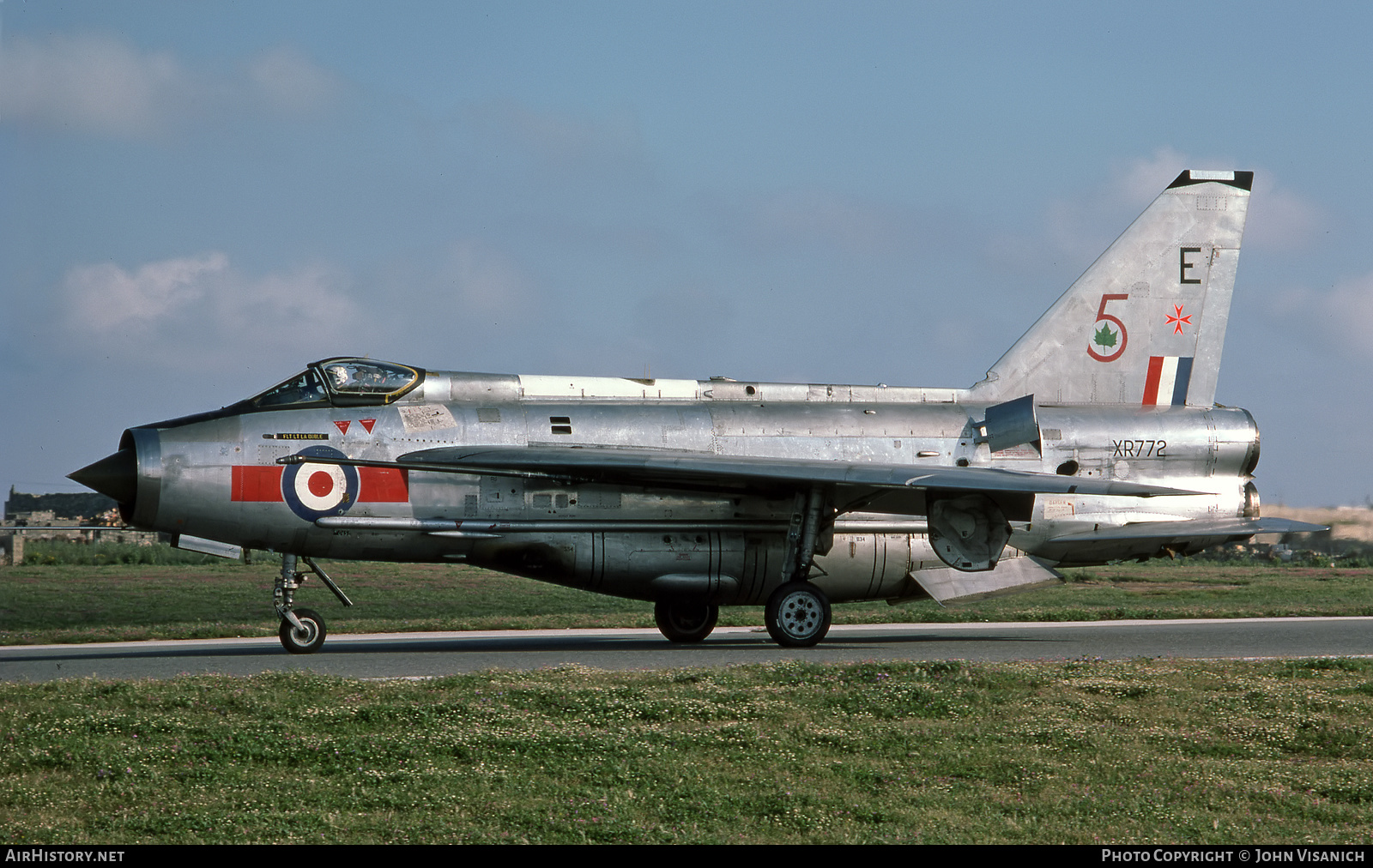 Aircraft Photo of XR773 | English Electric Lightning F6 | UK - Air Force | AirHistory.net #403576