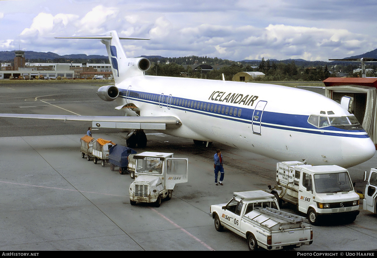 Aircraft Photo of TF-FLK | Boeing 727-276/Adv | Icelandair | AirHistory.net #403753
