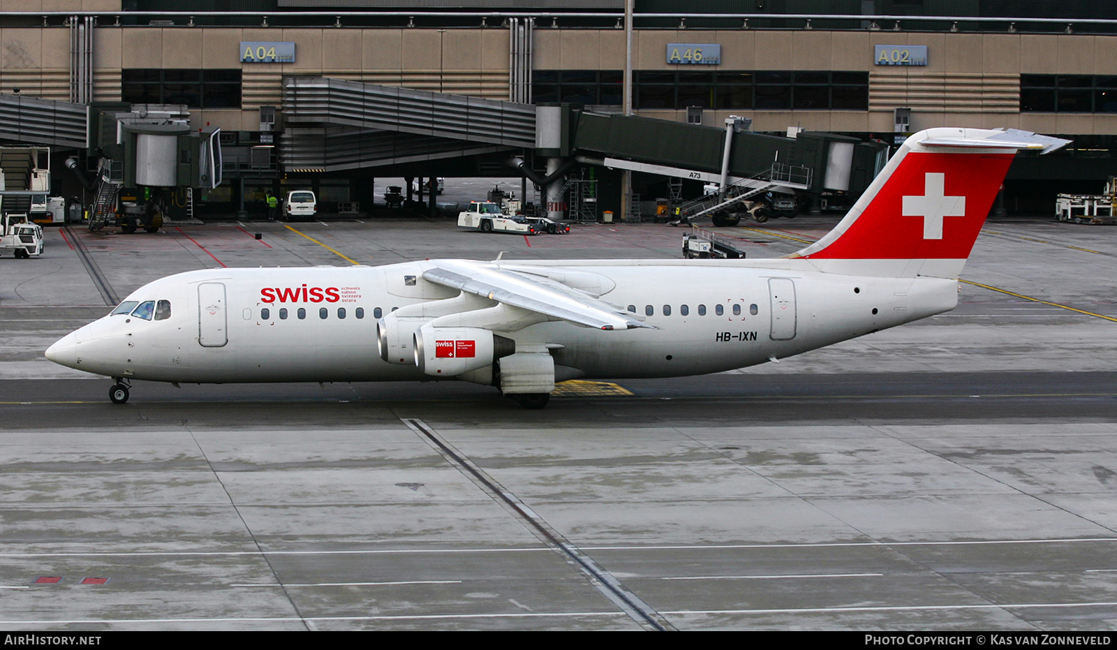Aircraft Photo of HB-IXN | British Aerospace Avro 146-RJ100 | Swiss International Air Lines | AirHistory.net #403825