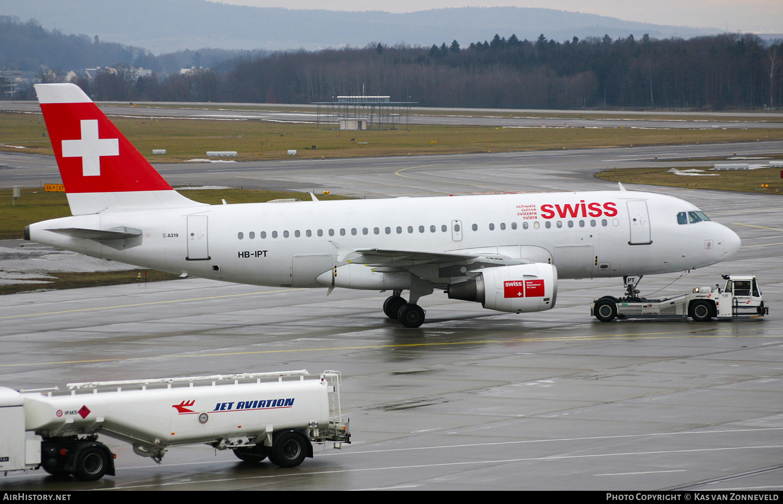 Aircraft Photo of HB-IPT | Airbus A319-112 | Swiss International Air Lines | AirHistory.net #403832
