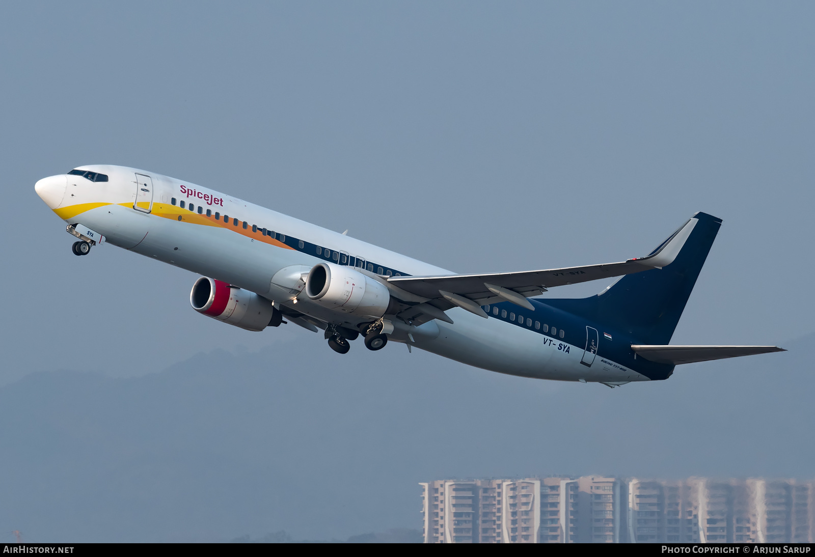 Aircraft Photo of VT-SYA | Boeing 737-85R | SpiceJet | AirHistory.net #403855