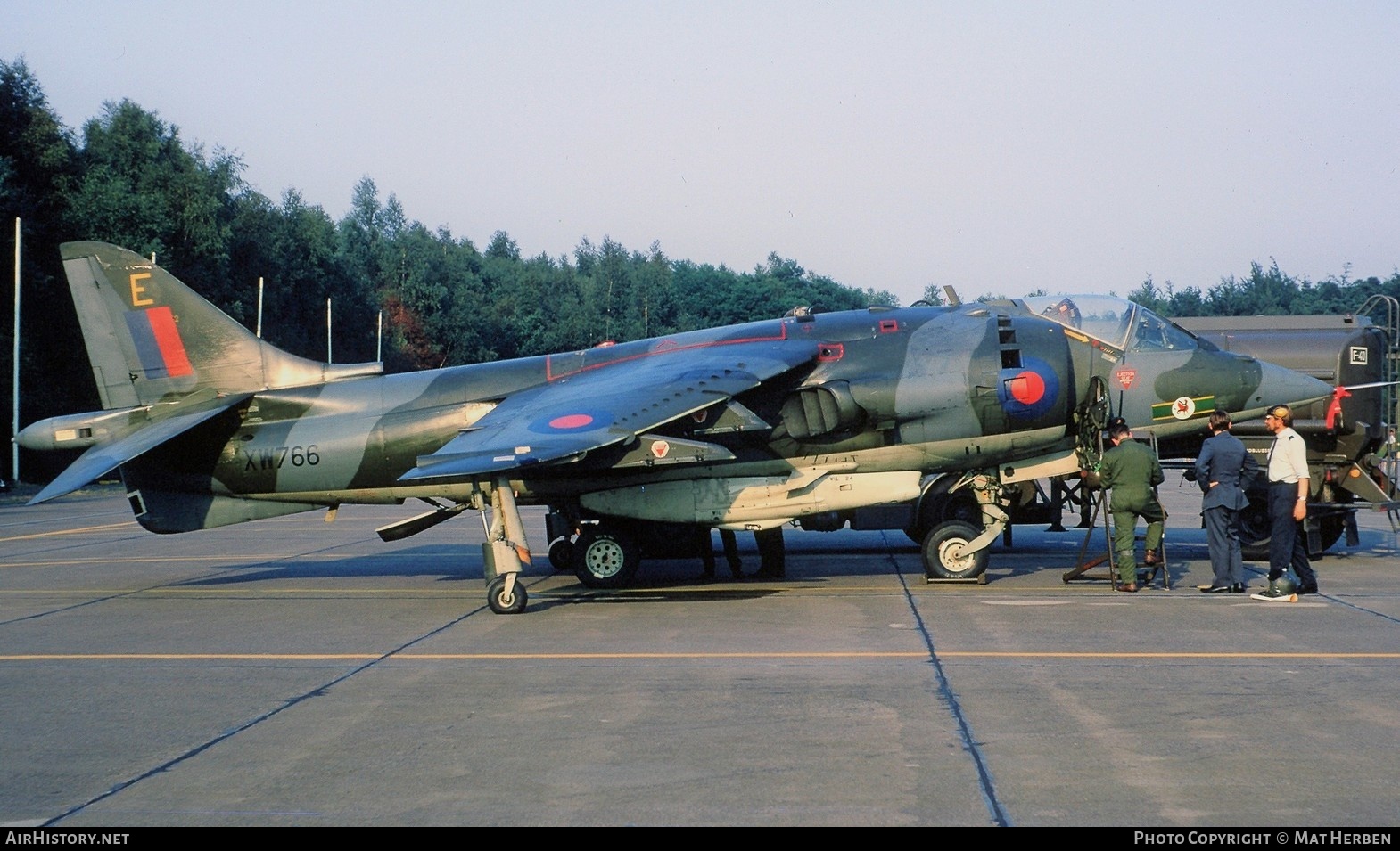 Aircraft Photo of XW766 | Hawker Siddeley Harrier GR1 | UK - Air Force | AirHistory.net #403859