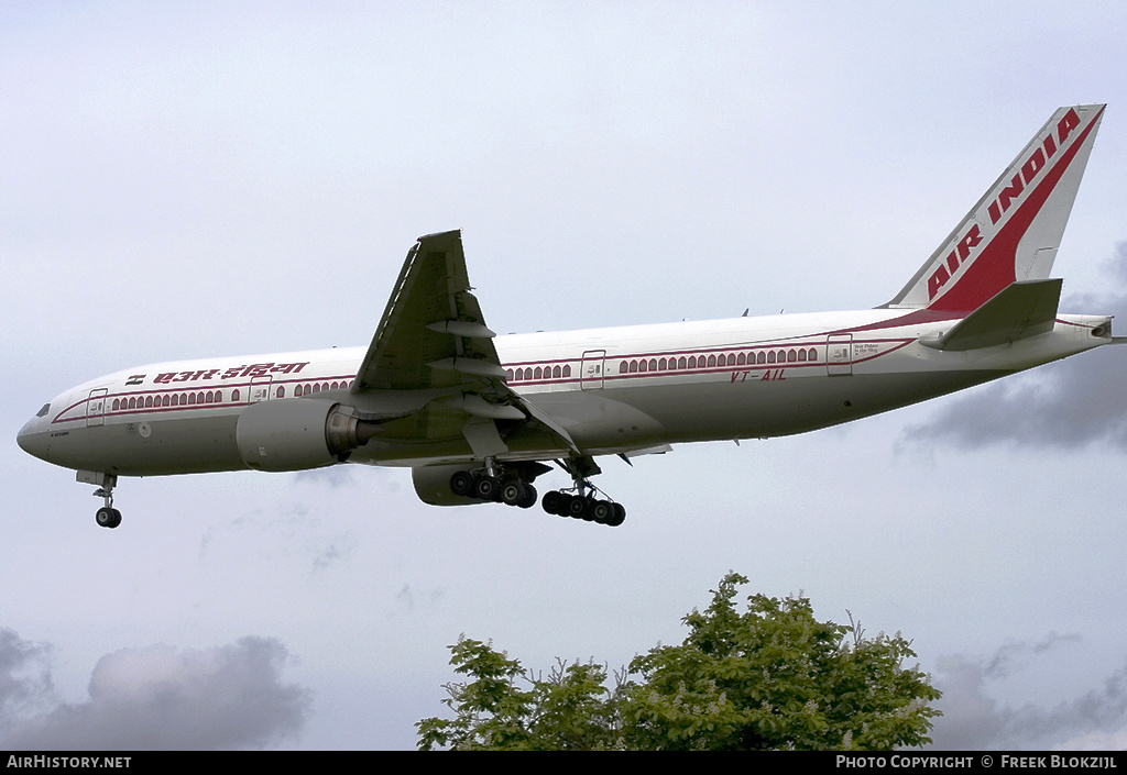 Aircraft Photo of VT-AIL | Boeing 777-222/ER | Air India | AirHistory.net #403939