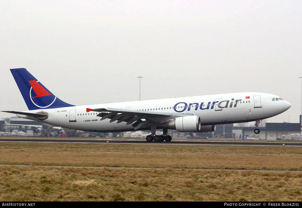 Aircraft Photo of TC-OAH | Airbus A300B4-605R | Onur Air | AirHistory.net #403955