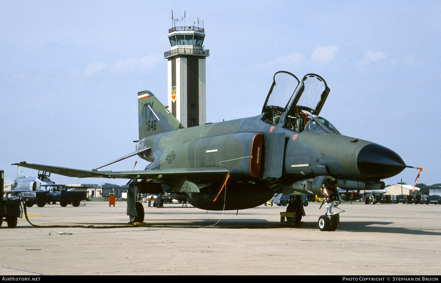 Aircraft Photo of 74-0646 / AF74-646 | McDonnell Douglas F-4E Phantom II | USA - Air Force | AirHistory.net #404071