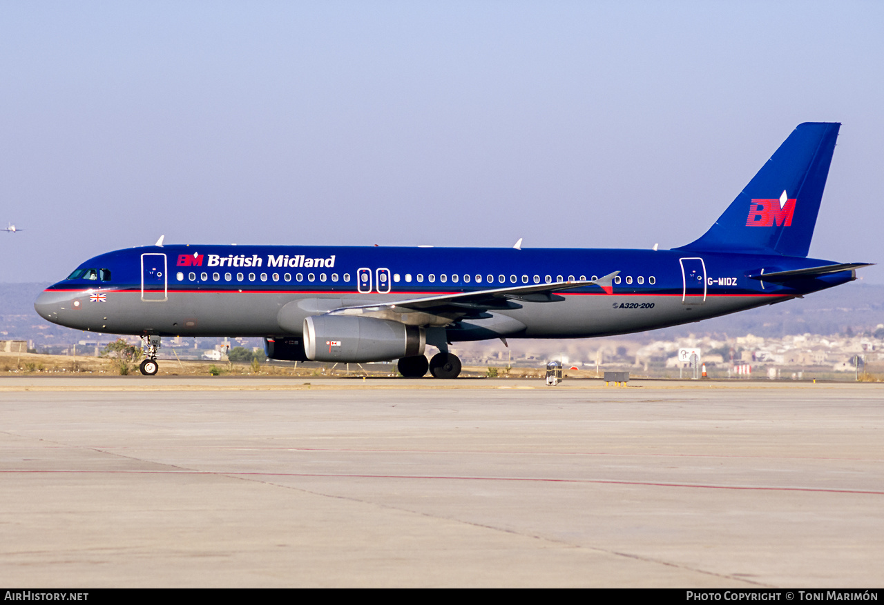 Aircraft Photo of G-MIDZ | Airbus A320-232 | British Midland Airways - BMA | AirHistory.net #404117