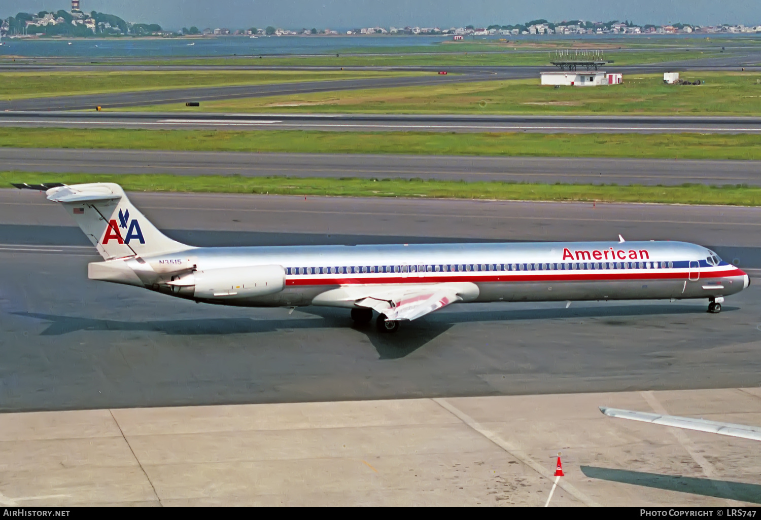 Aircraft Photo of N3515 | McDonnell Douglas MD-82 (DC-9-82) | American Airlines | AirHistory.net #404139