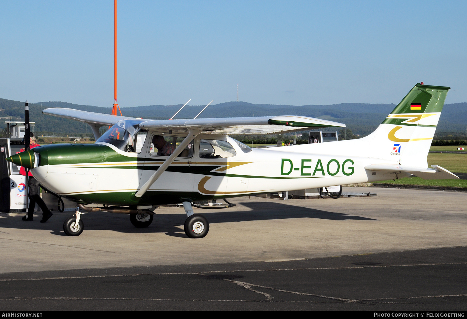 Aircraft Photo of D-EAOG | Reims FR172J Reims Rocket | AirHistory.net #404204