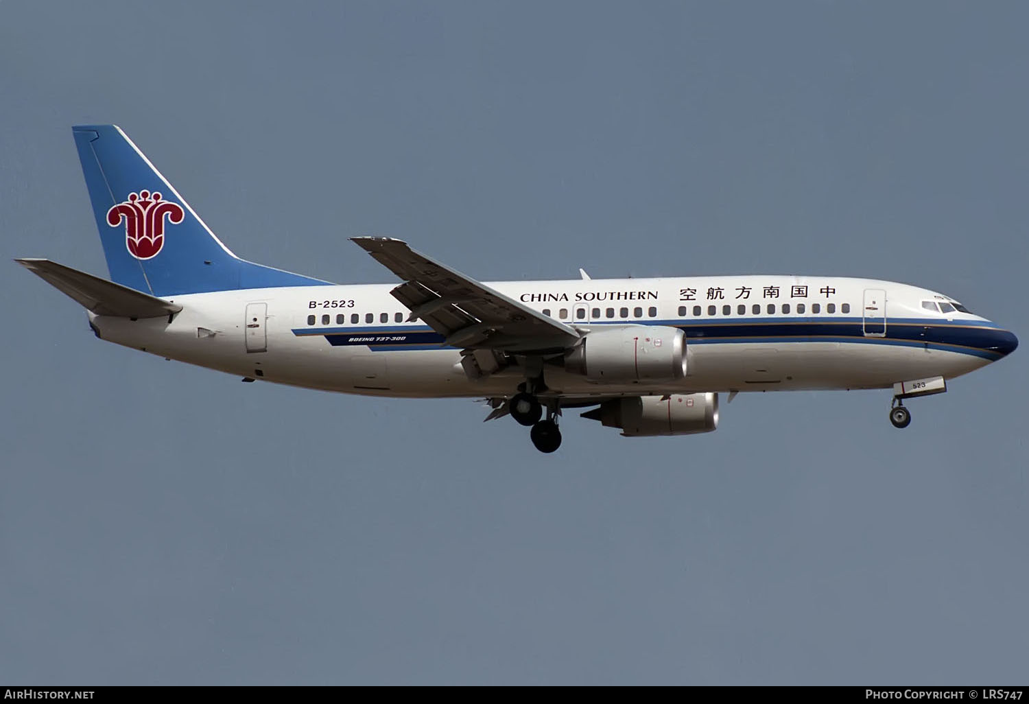 Aircraft Photo of B-2523 | Boeing 737-3Y0 | China Southern Airlines | AirHistory.net #404212