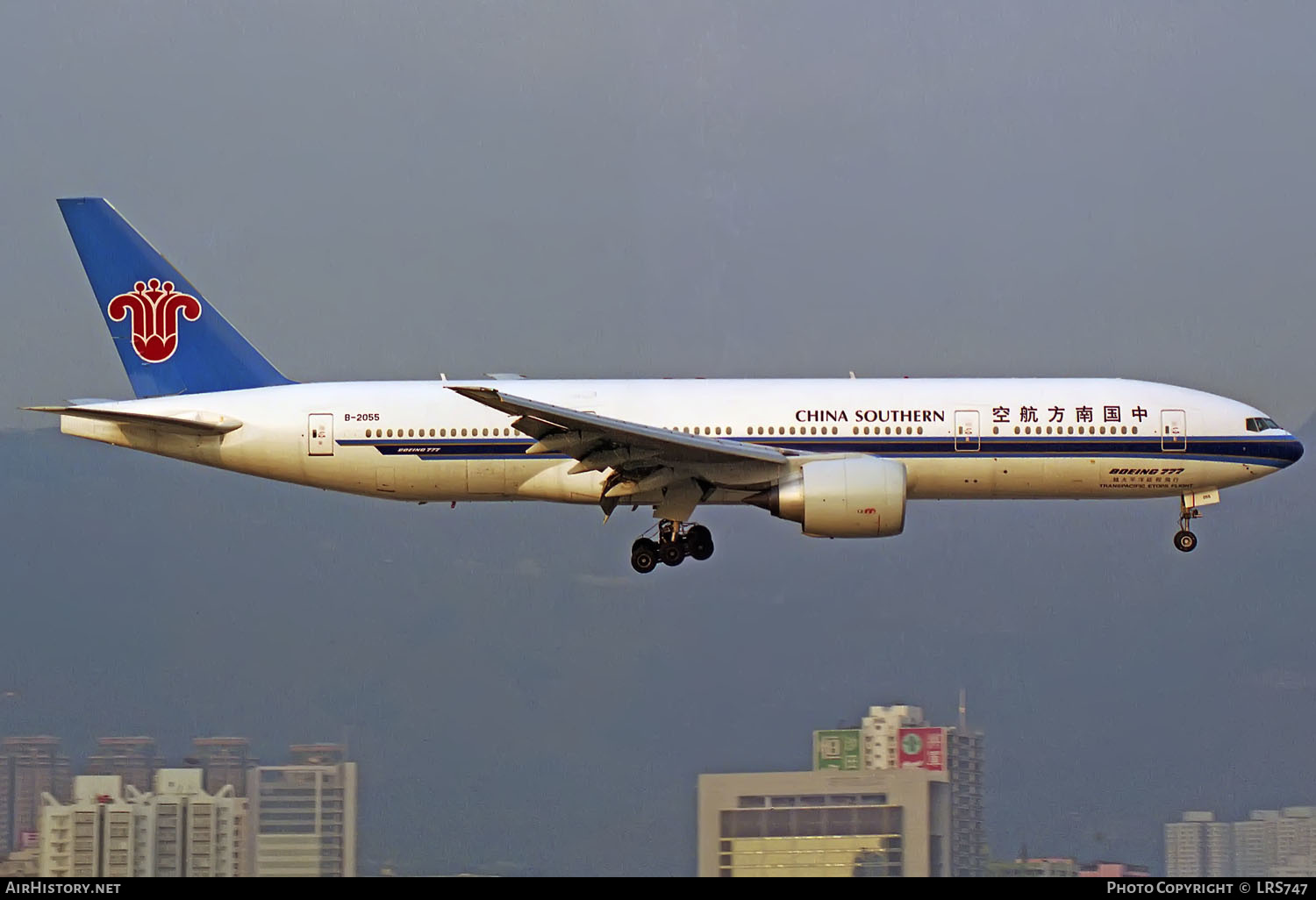 Aircraft Photo of B-2055 | Boeing 777-21B | China Southern Airlines | AirHistory.net #404220