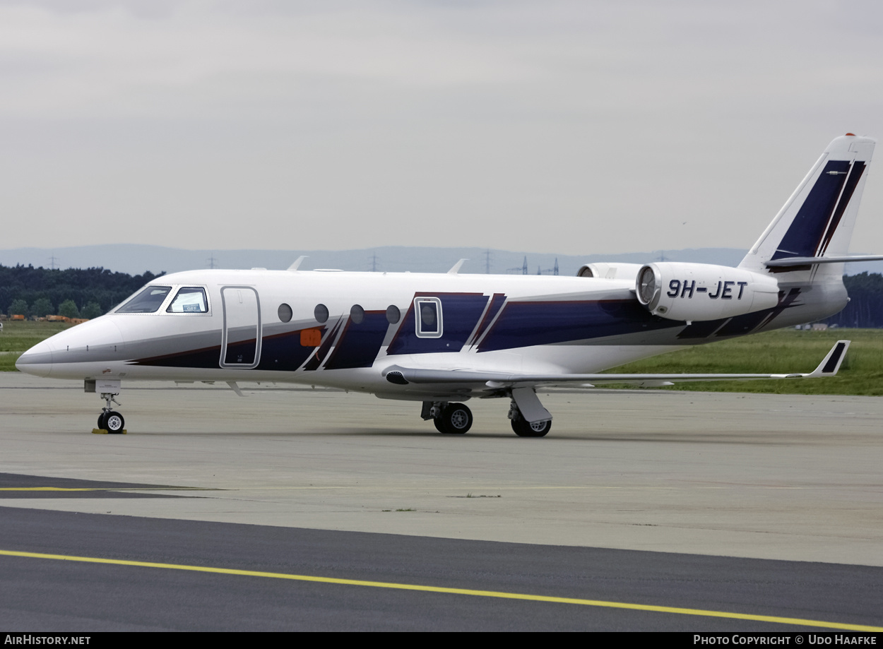 Aircraft Photo of 9H-JET | Gulfstream Aerospace G150 | AirHistory.net #404259