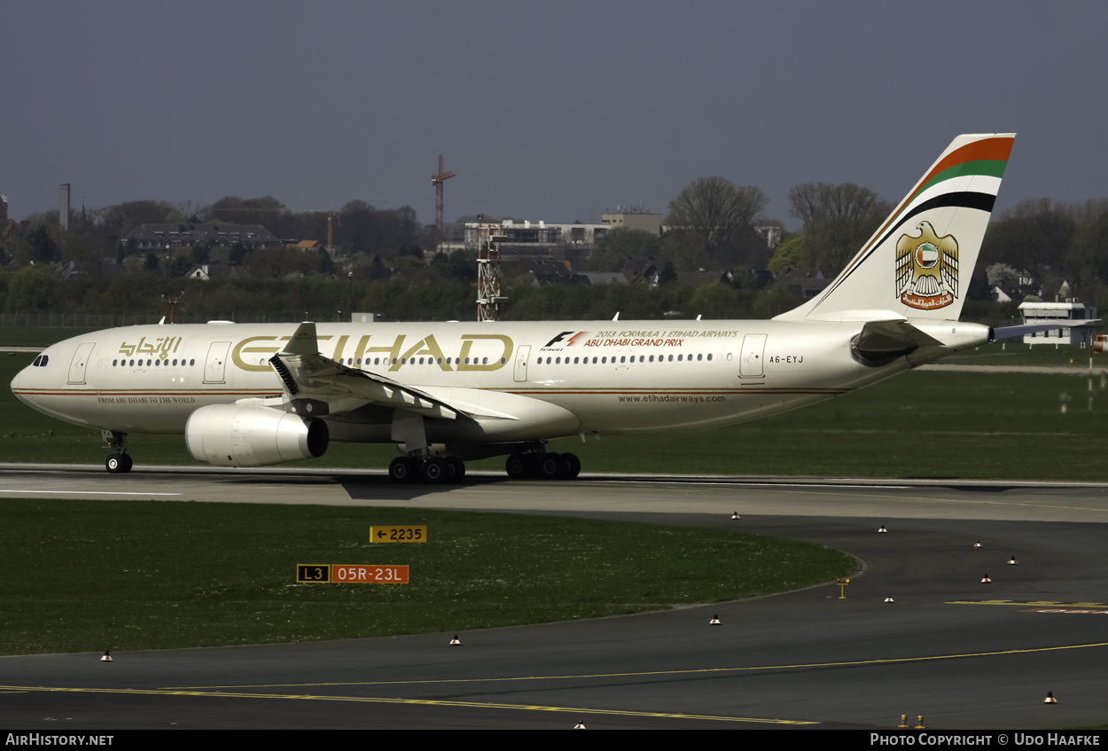 Aircraft Photo of A6-EYJ | Airbus A330-243 | Etihad Airways | AirHistory.net #404312