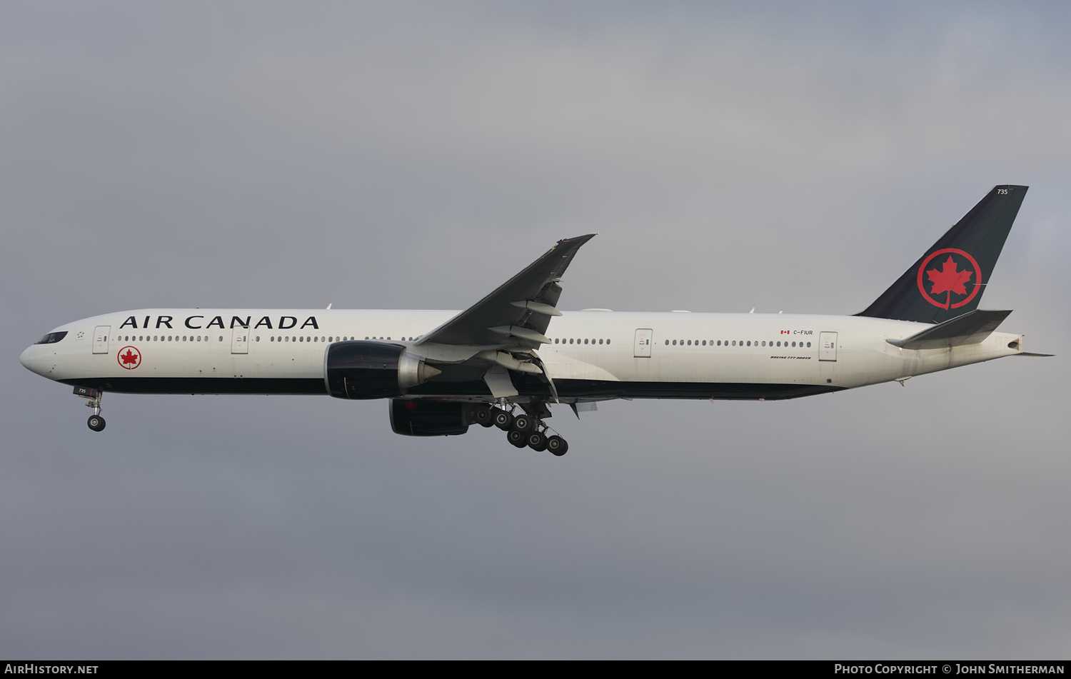 Aircraft Photo of C-FIUR | Boeing 777-333/ER | Air Canada | AirHistory.net #404338