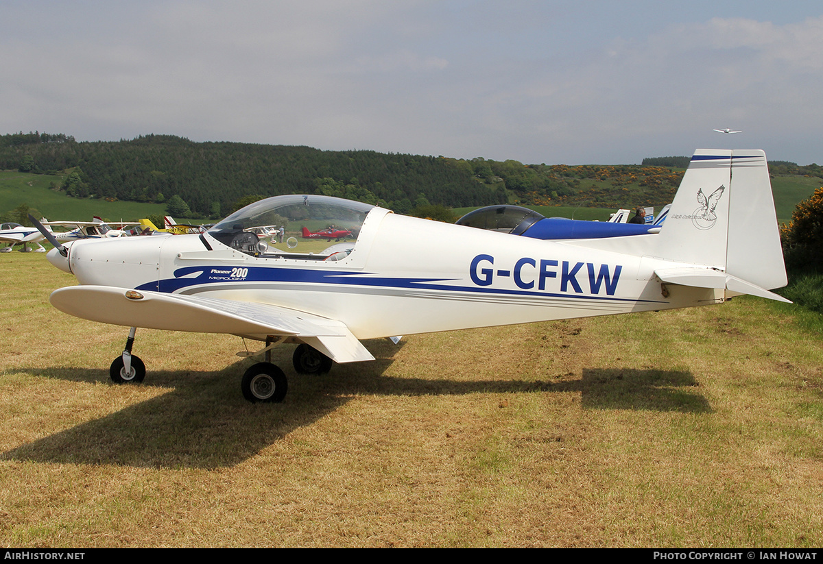 Aircraft Photo of G-CFKW | Alpi Pioneer 200-M | AirHistory.net #404343