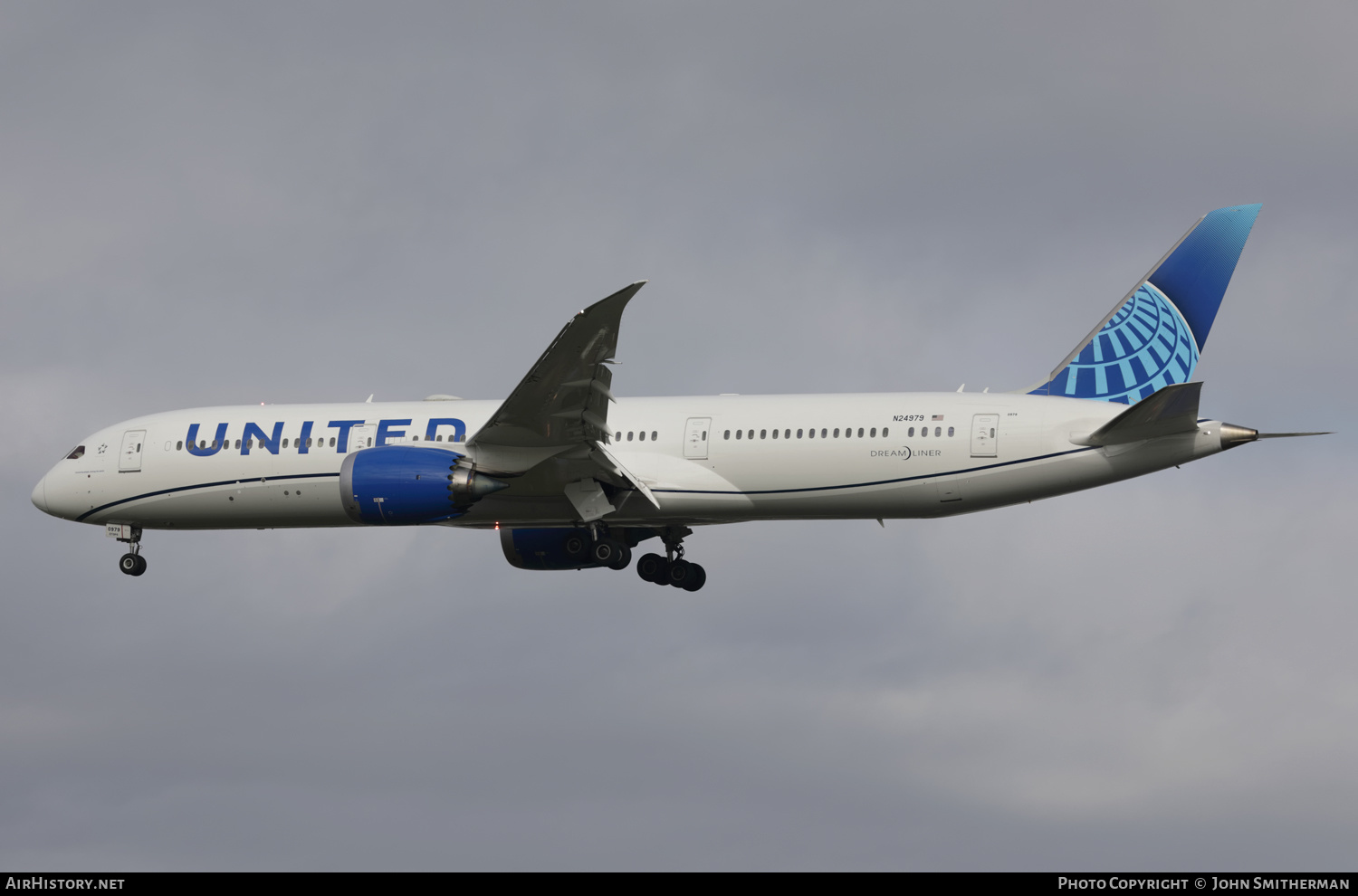 Aircraft Photo of N24979 | Boeing 787-9 Dreamliner | United Airlines | AirHistory.net #404362