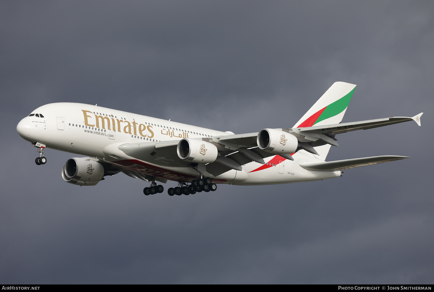 Aircraft Photo of A6-EVD | Airbus A380-842 | Emirates | AirHistory.net #404388