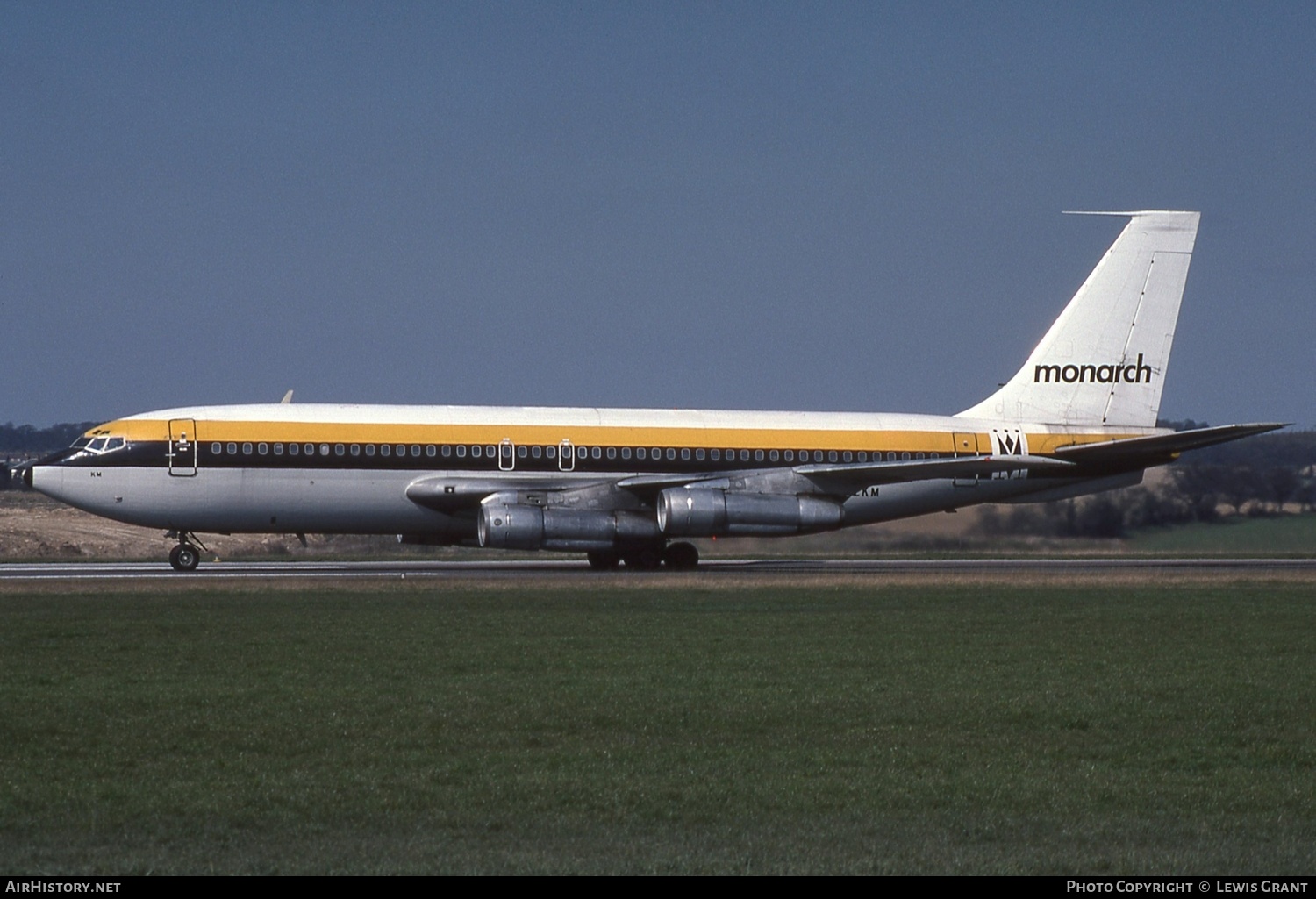 Aircraft Photo of G-AZKM | Boeing 720-051B | Monarch Airlines | AirHistory.net #404446