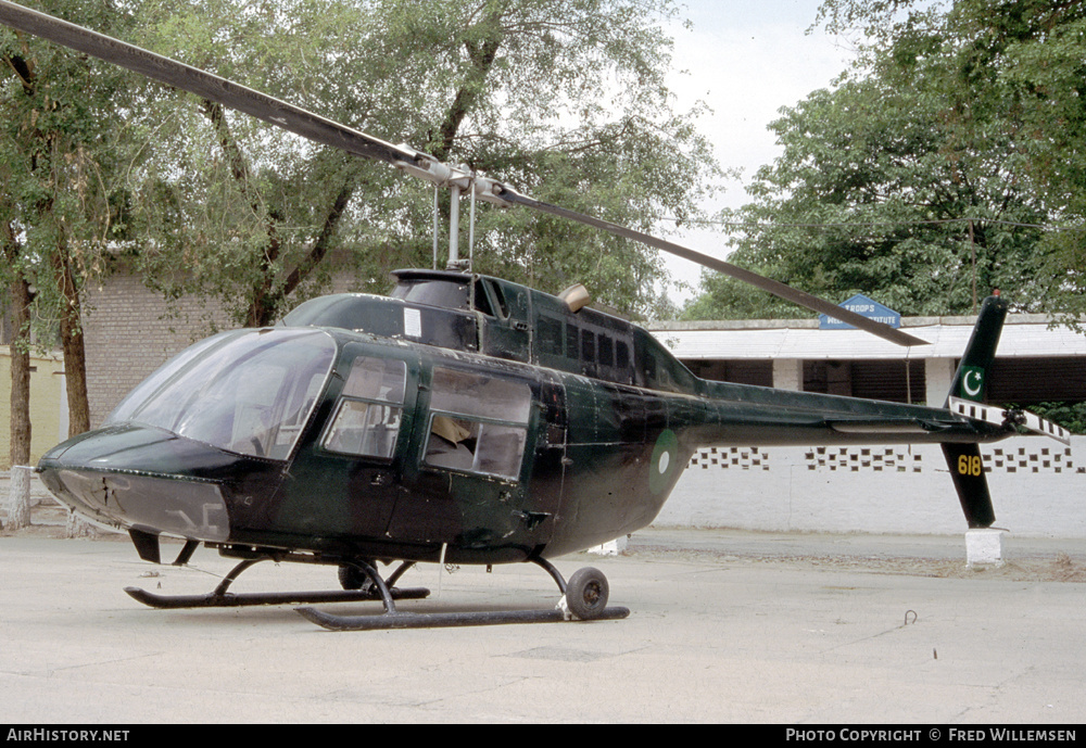 Aircraft Photo of 618 | Bell 206A JetRanger | Pakistan - Army | AirHistory.net #404497