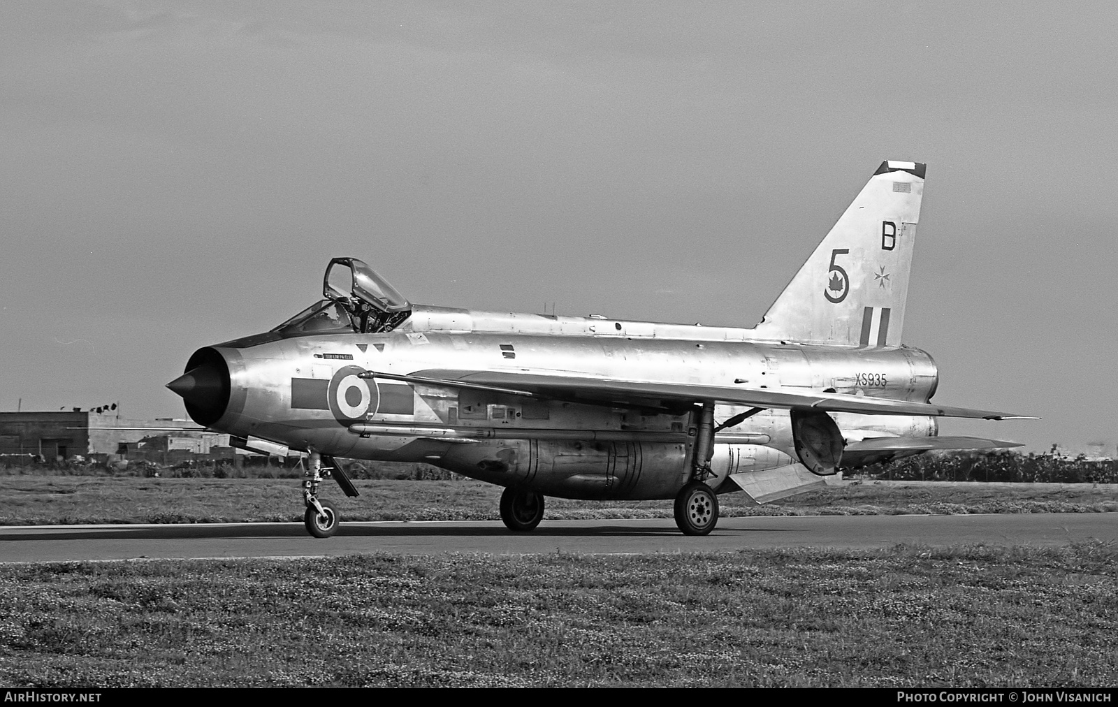 Aircraft Photo of XS935 | English Electric Lightning F6 | UK - Air Force | AirHistory.net #404545