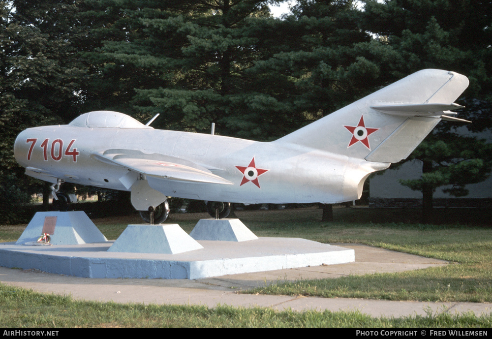 Aircraft Photo of 7104 / 817 | Mikoyan-Gurevich MiG-15bis | Hungary - Air Force | AirHistory.net #404565