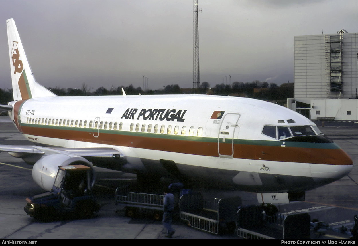 Aircraft Photo of CS-TIL | Boeing 737-382 | TAP Air Portugal | AirHistory.net #404584