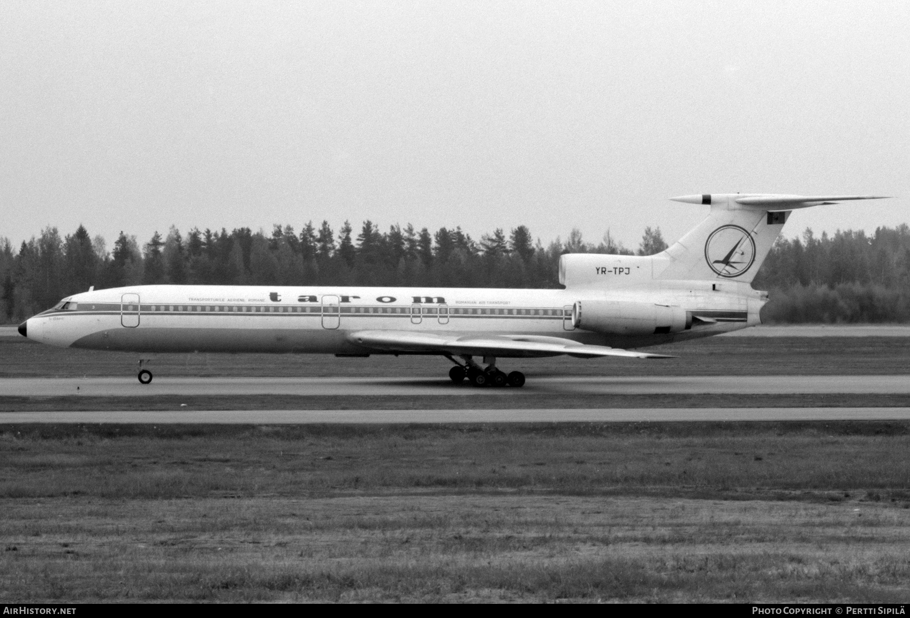 Aircraft Photo of YR-TPJ | Tupolev Tu-154B-2 | TAROM - Transporturile Aeriene Române | AirHistory.net #404644