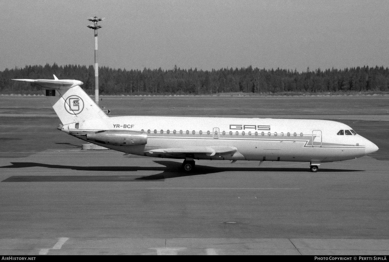 Aircraft Photo of YR-BCF | BAC 111-424EU One-Eleven | GAS Airlines - General Aviation Services | AirHistory.net #404660
