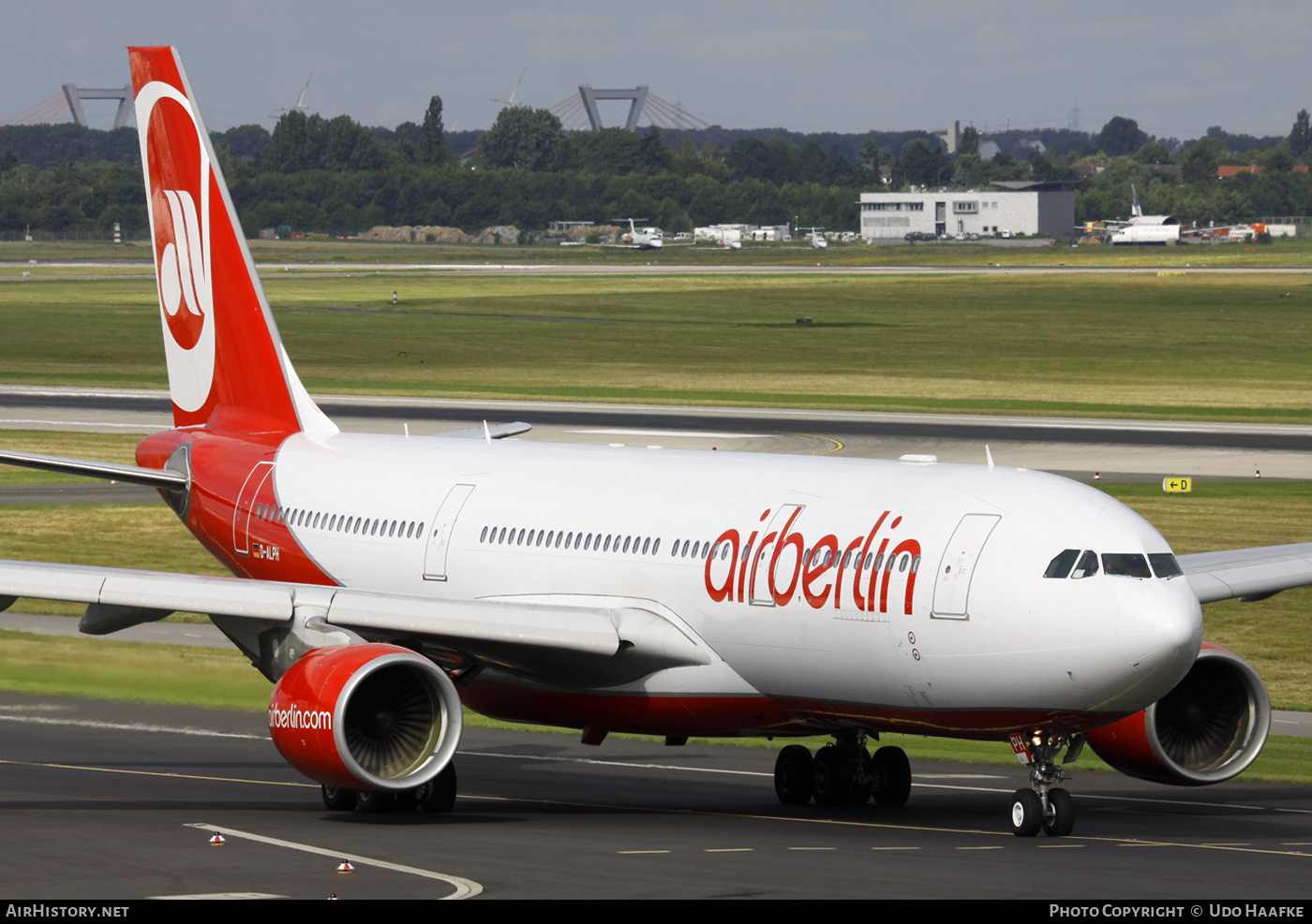 Aircraft Photo of D-ALPH | Airbus A330-223 | Air Berlin | AirHistory.net #404663
