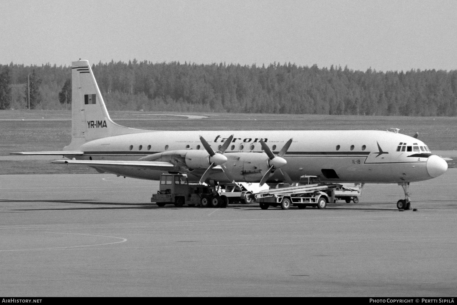 Aircraft Photo of YR-IMA | Ilyushin Il-18V | TAROM - Transporturile Aeriene Române | AirHistory.net #404673