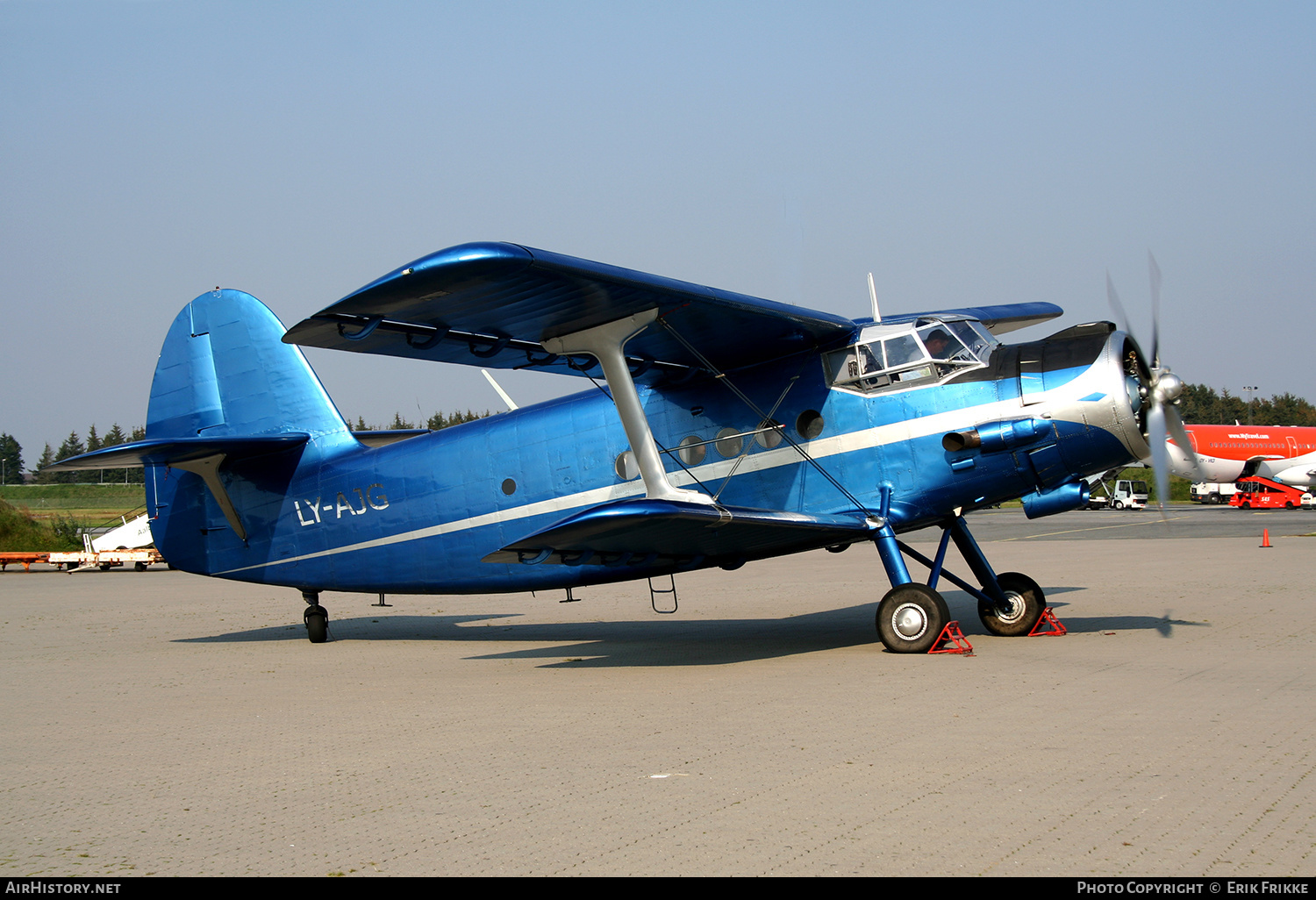 Aircraft Photo of LY-AJG | Antonov An-2R | AirHistory.net #404722