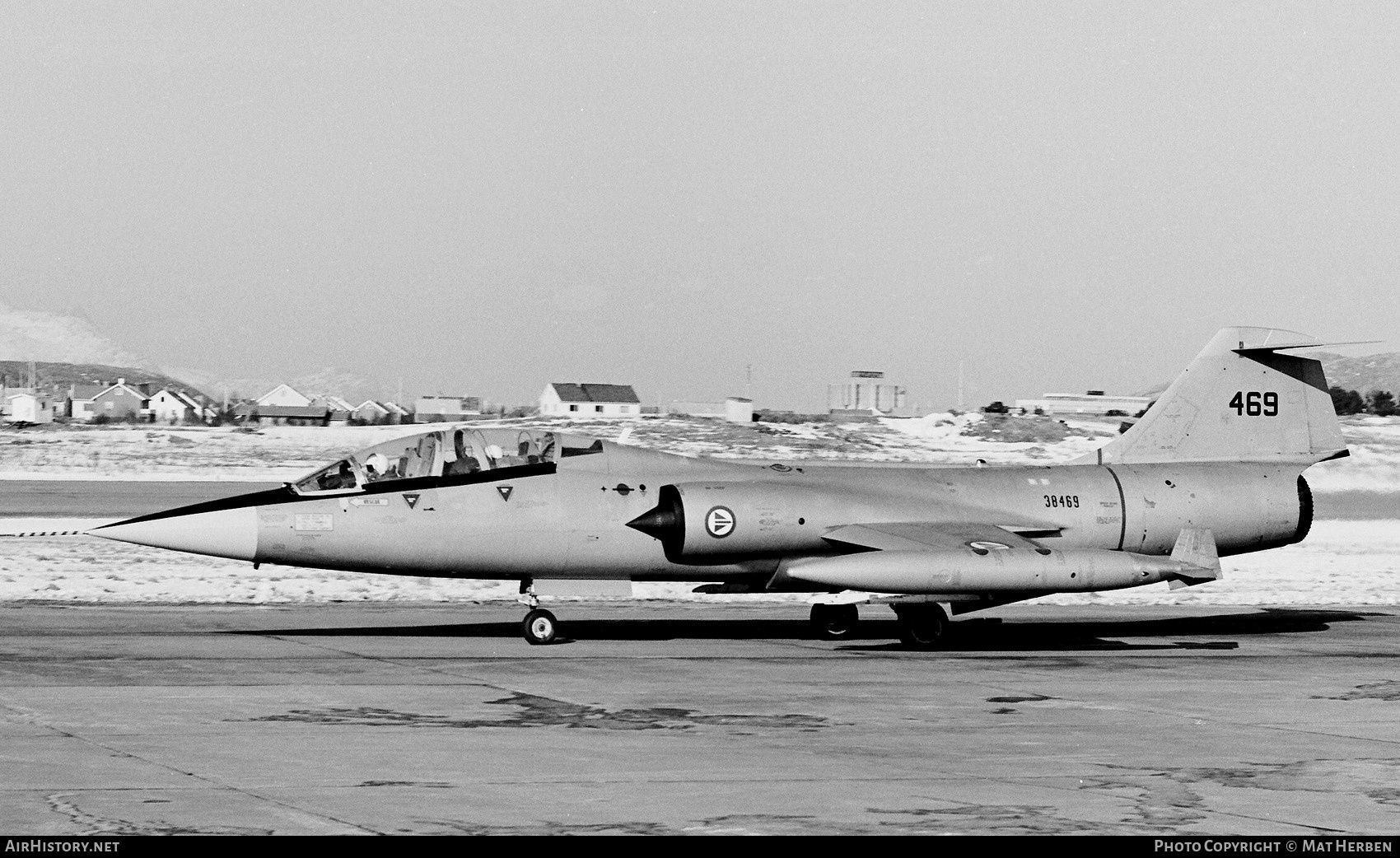 Aircraft Photo of 469 / 38469 | Lockheed TF-104G Starfighter | Norway - Air Force | AirHistory.net #404750