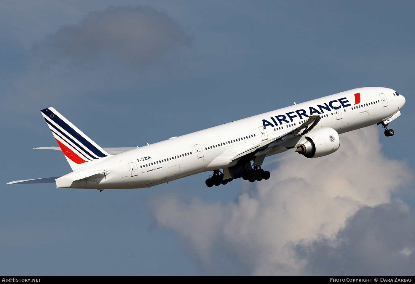 Aircraft Photo of F-GZNK | Boeing 777-328/ER | Air France | AirHistory.net #404804