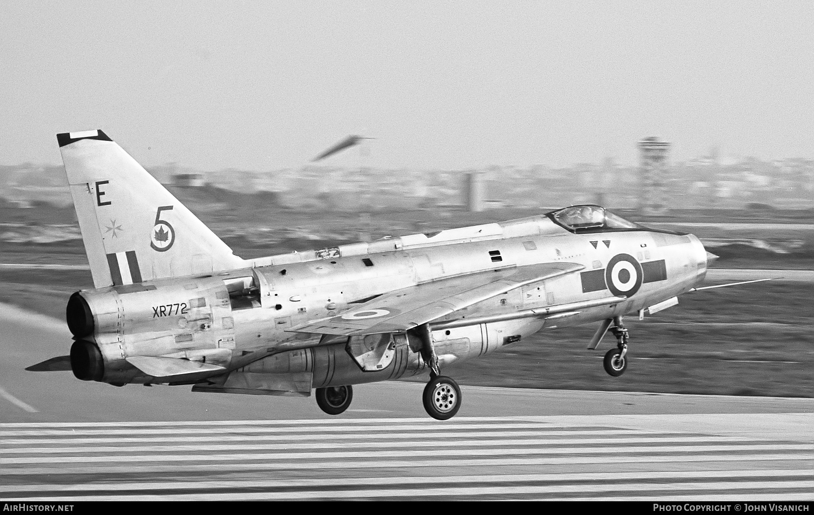 Aircraft Photo of XR772 | English Electric Lightning F6 | UK - Air Force | AirHistory.net #404896