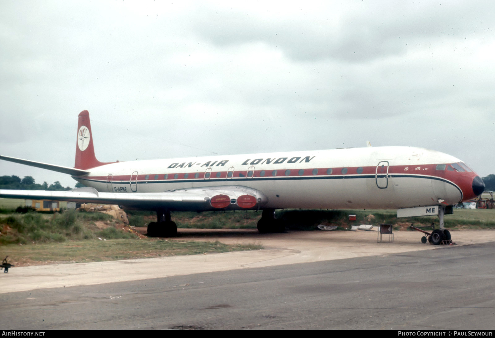 Aircraft Photo of G-APME | De Havilland D.H. 106 Comet 4B | Dan-Air London | AirHistory.net #404925