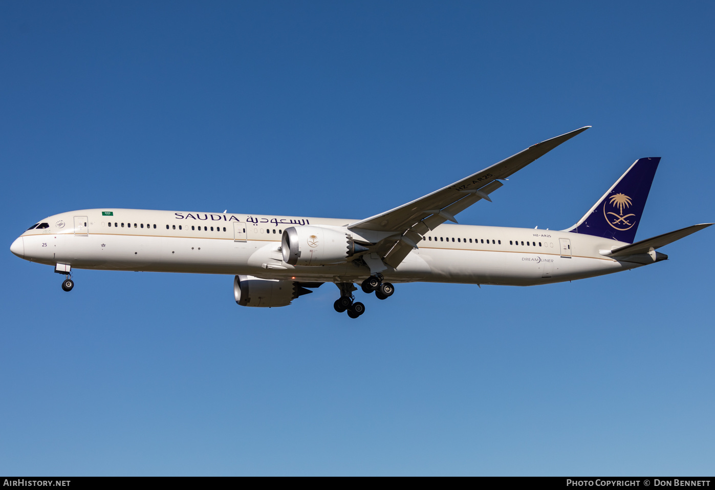 Aircraft Photo of HZ-AR25 | Boeing 787-10 Dreamliner | Saudia - Saudi Arabian Airlines | AirHistory.net #404998