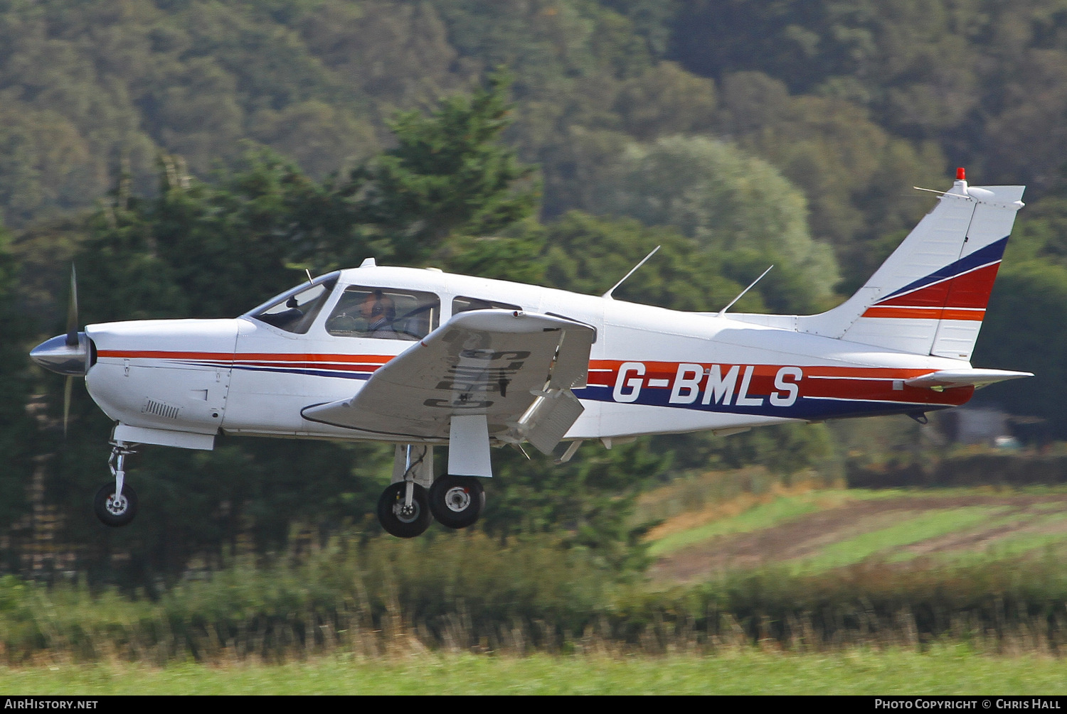 Aircraft Photo of G-BMLS | Piper PA-28R-201 Cherokee Arrow III | AirHistory.net #405029