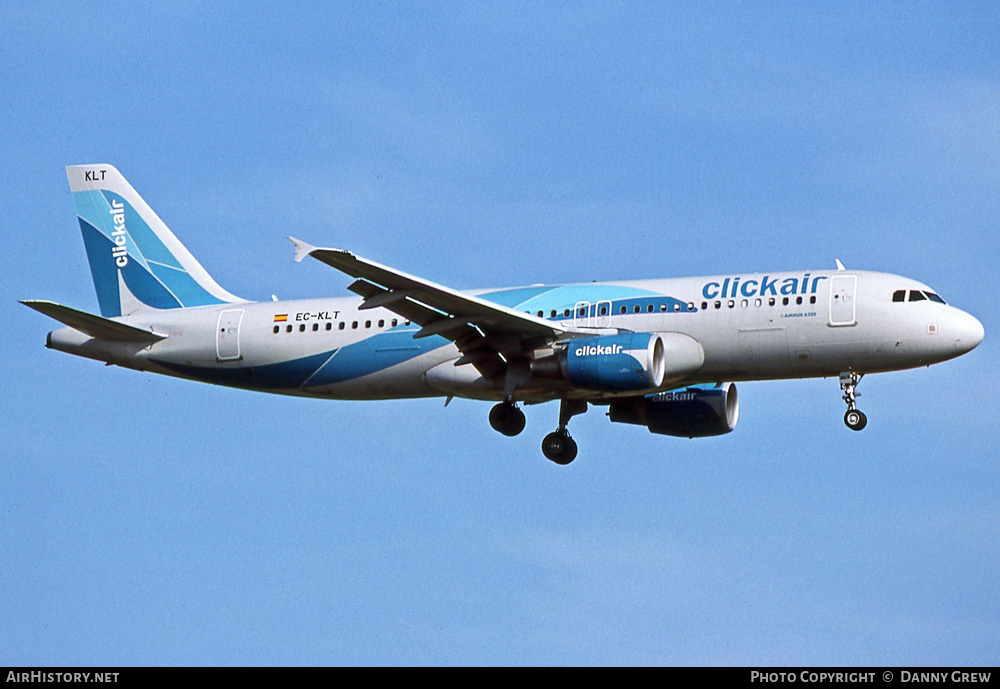 Aircraft Photo of EC-KLT | Airbus A320-216 | Clickair | AirHistory.net #405053