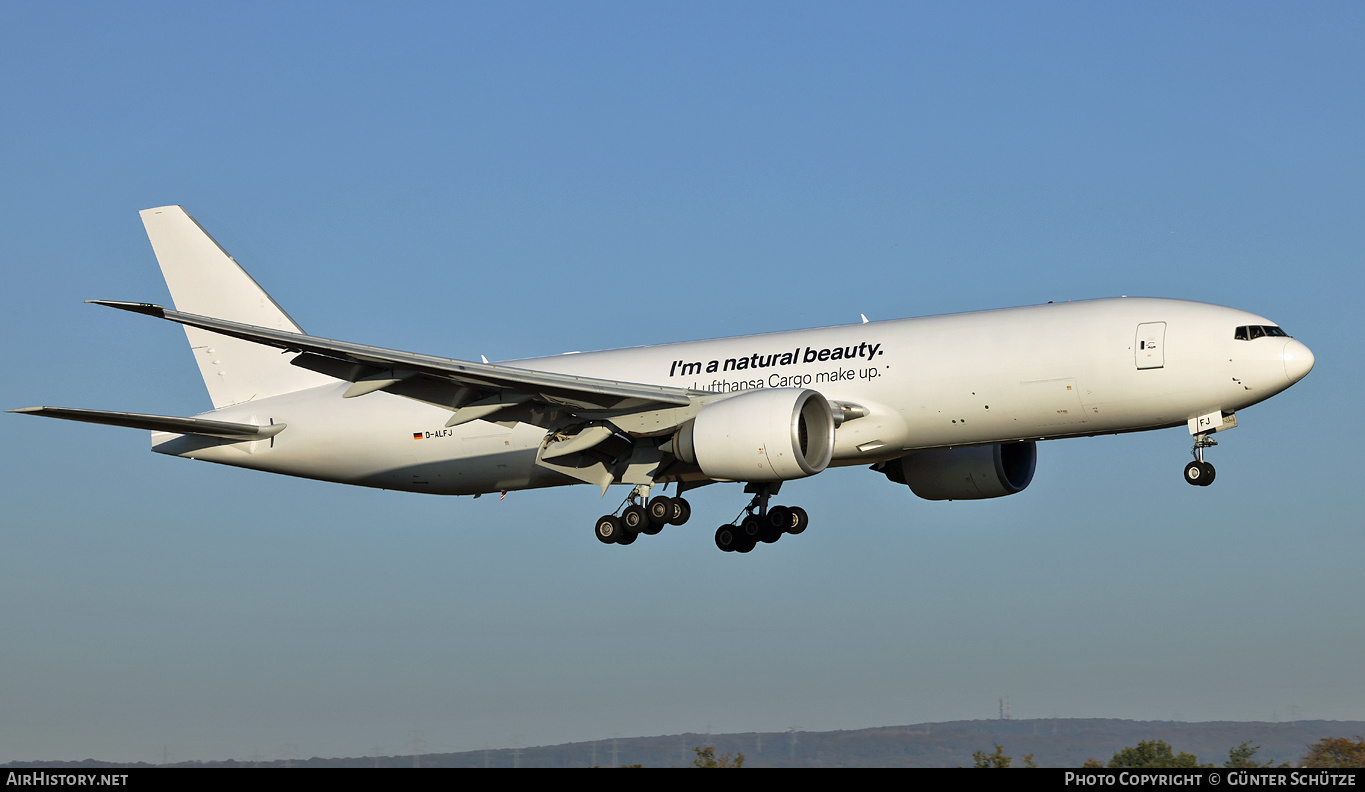 Aircraft Photo of D-ALFJ | Boeing 777-F1H | Lufthansa Cargo | AirHistory.net #405113